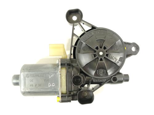 Right front window motor SEAT LEON (5F1) 1.6 TDI | BP31831779E20