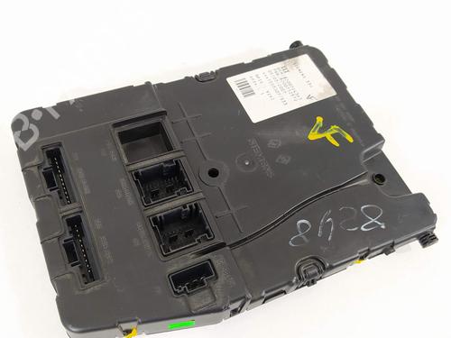Used Electronic module Electronic module RENAULT MEGANE II (BM0/1_, CM0/1_) [2001-2012] 9687939 9687939