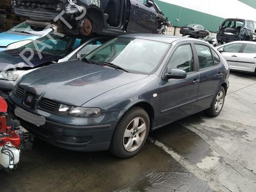 Steering column stalk SEAT LEON (1M1)  | BP23986905I23 