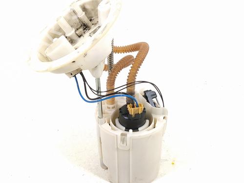Used Fuel pump BMW 3 Touring (F31) 320 d (163 hp) 8541251