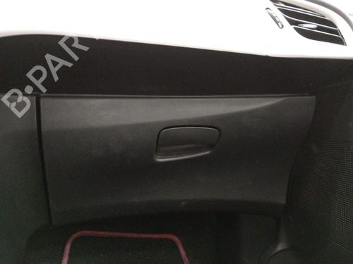 glove-box-citroen-c3-ii-sc_-2009-38443500 main image