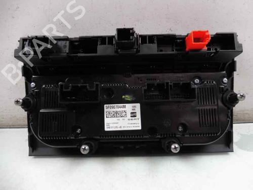 Climate control SEAT LEON ST (5F8) 1.6 TDI | BP4644683I5 