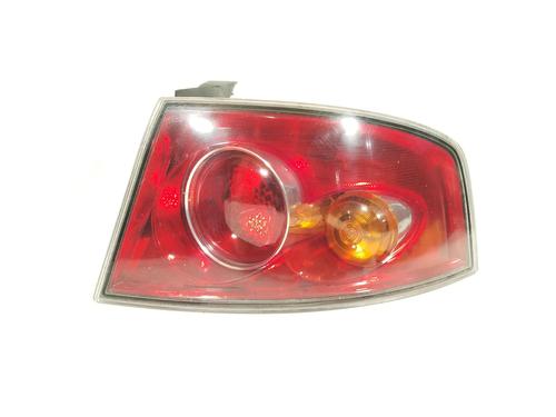 Feu arrière droit SEAT IBIZA III (6L1) 1.2 (64 hp) 31966415