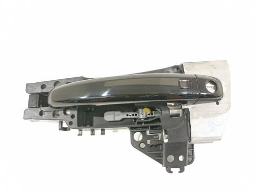 Used Front left exterior door handle AUDI A4 B8 (8K2) [2007-2017]  18485458