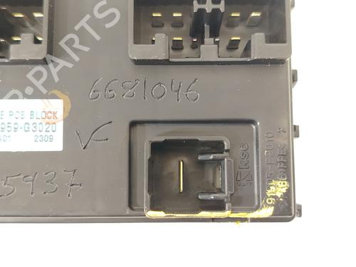 Fuse box HYUNDAI i30 (PDE, PD, PDEN) 1.6 CRDi | BP32141817E1  - Image 8