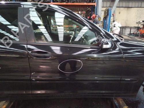 right-front-door-mercedes-benz-c-class-w203-2000-2001-2002-2003-2004-2005-2006-2007-36111720 main image