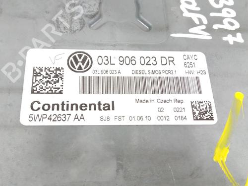Engine control unit (ECU) VW GOLF VI (5K1) 1.6 TDI | BP24296520M57 