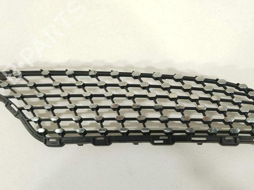 grille-mercedes-benz-a-class-w176-2012-2013-2014-2015-2016-2017-2018-36259316 main image