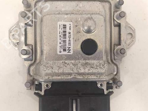 Used Engine control unit (ECU) Engine control unit (ECU) 7628590 7628590