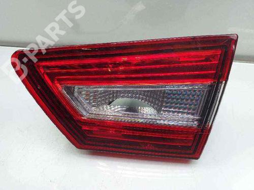 Used Reverse light Reverse light RENAULT CLIO IV (BH_) 1.2 16V (73 hp) 9087840 9087840