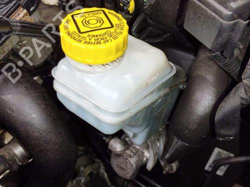 Used Brake master cylinder Brake master cylinder 37713938 37713938