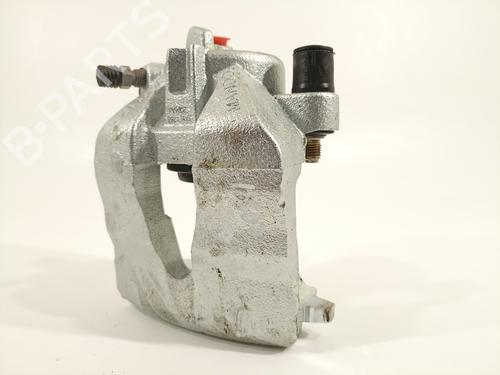Used Right front brake caliper SEAT ARONA (KJ7, KJP) [2017-2025]  17713461