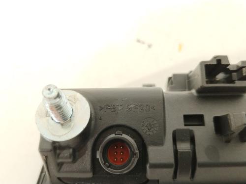 Tailgate handle AUDI A4 B8 (8K2) 3.2 FSI quattro | BP29354953C132 