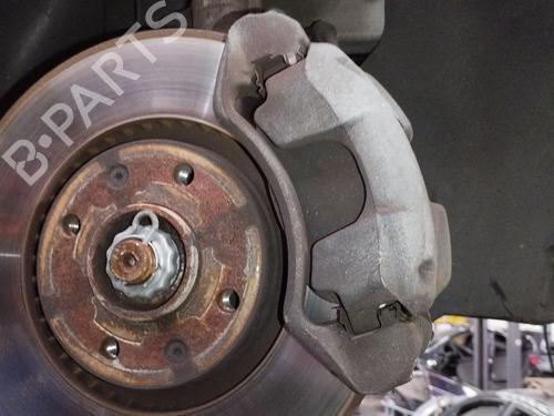 Used Right front brake caliper Right front brake caliper 37152754 37152754