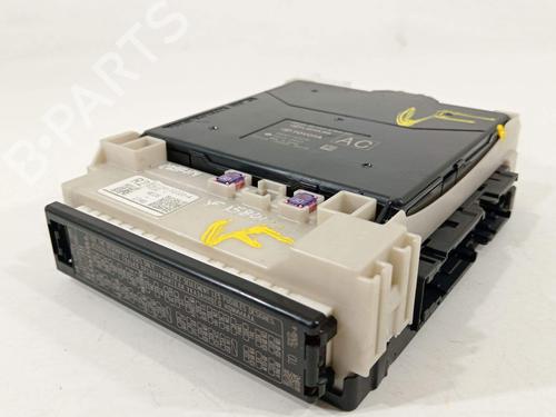 Used Fuse box Fuse box 36235507 36235507