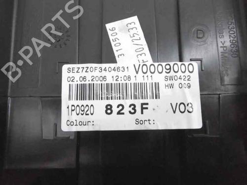 Instrument cluster SEAT LEON (1P1)  | BP1847812C47 
