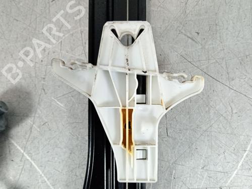 Alzavetro posteriore destra VW TOURAN (5T1) 1.6 TDI | BP30733714C25