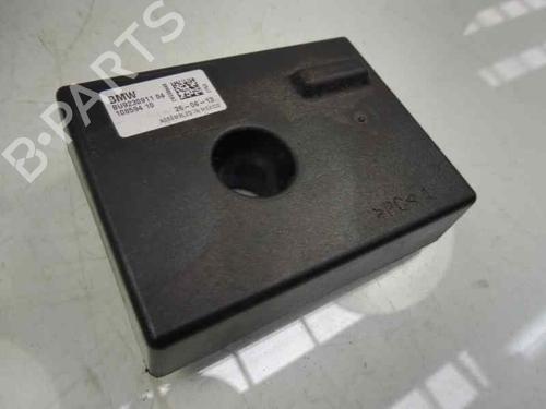 Used Electronic module BMW 5 Touring (F11) M 550 d xDrive (381 hp) 3152372