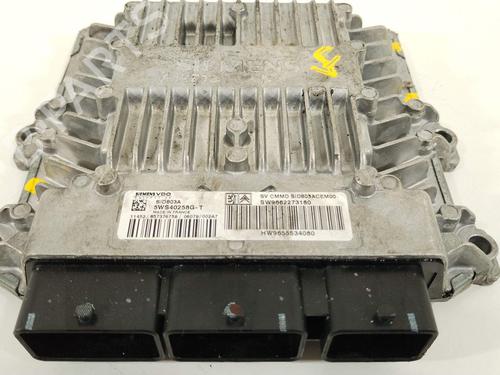 Used Engine control unit (ECU) Engine control unit (ECU) 29021991 29021991