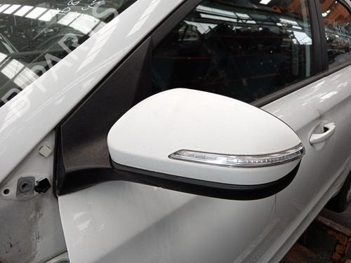 Used Left mirror Left mirror HYUNDAI i20 II (GB, IB) 1.1 CRDi (75 hp) 35979278 35979278