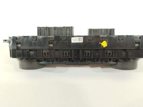 Climate control FORD PUMA (J2K, CF7) 1.0 EcoBoost | BP27999512I5 - Image 3