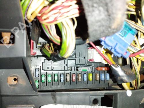 Caja reles / fusibles Caja reles / fusibles CITROËN BERLINGO / BERLINGO FIRST MPV (MF_, GJK_, GFK_) 1.6 HDI 90 (MF9HX) (90 hp) 39472266 39472266