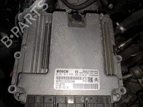 Steuergerät Motor für CITROËN C-CROSSER (VU_, VV_) 2.2 HDi (156 hp) 33120427