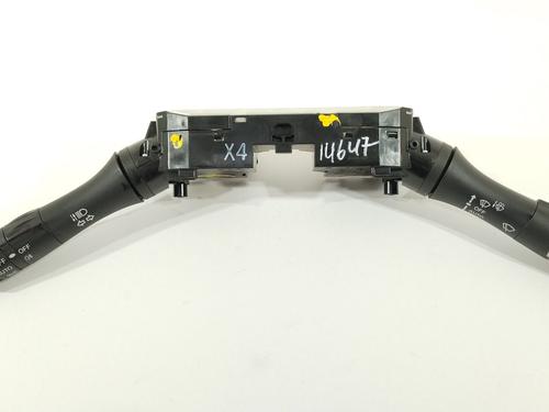Used Headlight switch NISSAN JUKE (F15) 1.6 DIG-T NISMO RS (218 hp) 27870406