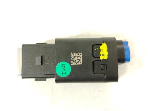 Switch OPEL CORSA F (P2JO) 1.2 (68) | BP31809760I30 