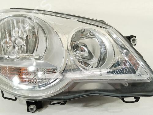 Used Right headlight VW POLO (9N_, 9A_) 1.4 16V (75 hp) 27499647