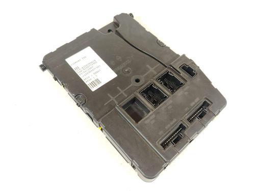 Used Fuse box Fuse box 38238406 38238406