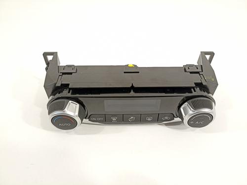 Climate control NISSAN JUKE (F16_)  | BP15818601I5 