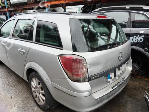 Right taillight OPEL ASTRA H Estate (A04) 1.7 CDTI (L35) | BP26562706C35 