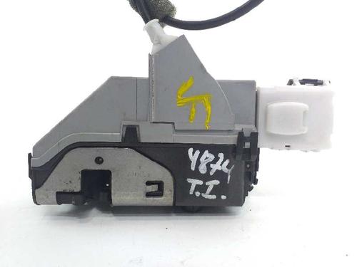 Rear left lock PEUGEOT 308 SW I (4E_, 4H_) 1.6 HDi | BP5582244C100 