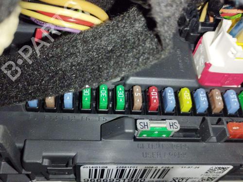 Used Fuse box Fuse box 36230936 36230936