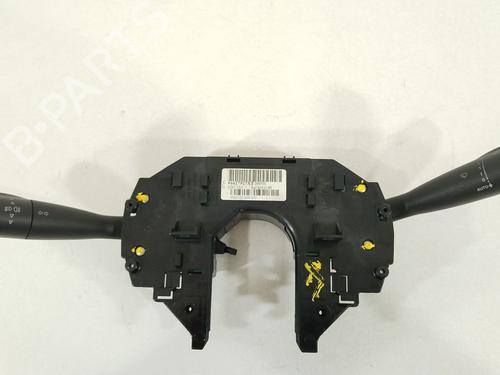 Used Headlight switch Headlight switch 37492406 37492406