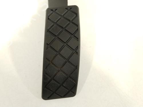 Pedal AUDI A4 B7 Avant (8ED) 2.0 TDI | BP38286866I4 - Image 2