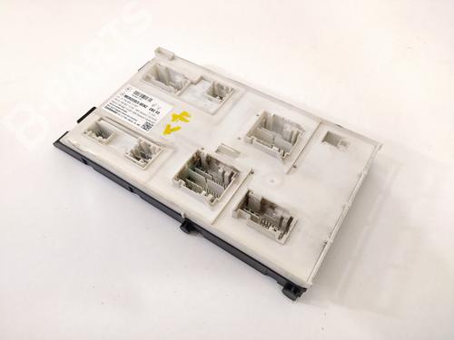 Used Fuse box Fuse box MERCEDES-BENZ B-CLASS Sports Tourer (W246, W242) B 180 CDI / d (246.212) (109 hp) 9496608 9496608