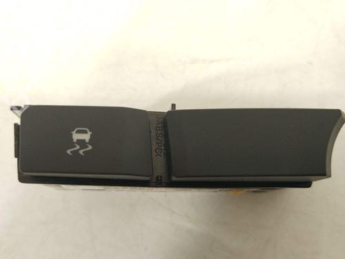 Used Switch Switch 39448218 39448218