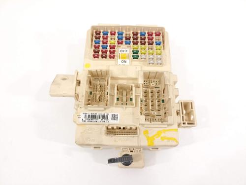 Used Fuse box Fuse box 13631620 13631620