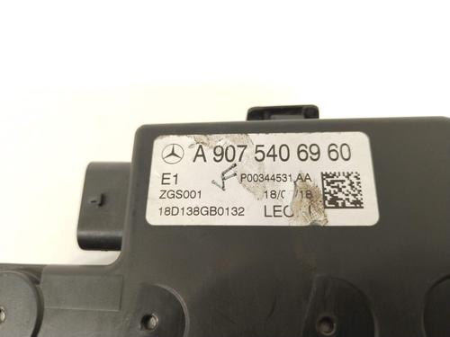 Fuse box MERCEDES-BENZ SPRINTER 3,5-t Van (B907, B910) 314 CDI RWD (907.631, 907.633, 907.635, 907.637) | BP26614228E1 - Image 2