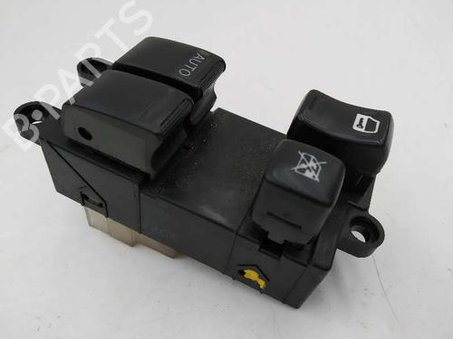 Used Left front window switch NISSAN ALMERA II Hatchback (N16) [2000-2025]  5643888