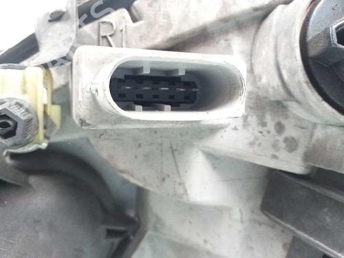 Right headlight MERCEDES-BENZ A-CLASS (W168) A 170 CDI (168.008) | BP7113733C29 