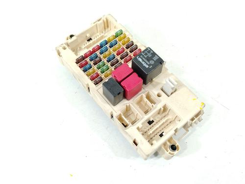 Sicherungskasten für ALFA ROMEO 147 (937_) [2000-2010]  31717068