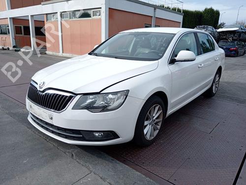Left tailgate light SKODA SUPERB II (3T4) 2.0 TDI 16V | BP34633820C79 - Image 10