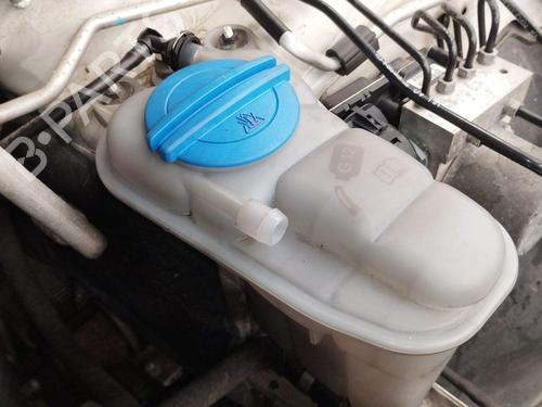 Used Expansion tank Expansion tank AUDI A4 B8 Avant (8K5) 2.0 TDI (177 hp) 40295626 40295626