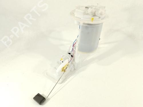 Pompe à carburant TOYOTA YARIS CROSS (MXP_) 1.5 Hybrid All-wheel Drive (MXPJ15) (116 hp) 31882129