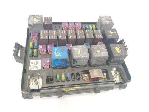 fuse-box-ssangyong-rodius-i-2005-23461632 main image