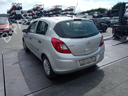 Fuse box OPEL CORSA D (S07)  | BP26552858E1 