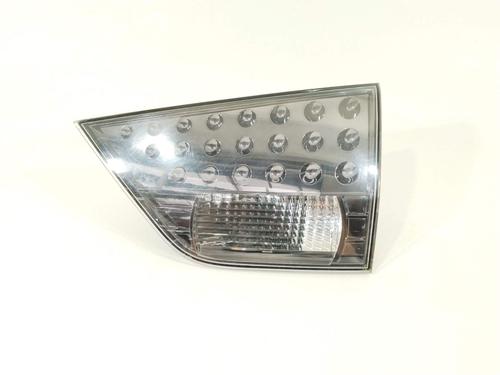 right-taillight-mitsubishi-outlander-ii-cw_w-20-di-d-cw8w-2005-2006-2007-2008-2009-2010-2011-2012-16806371 main image